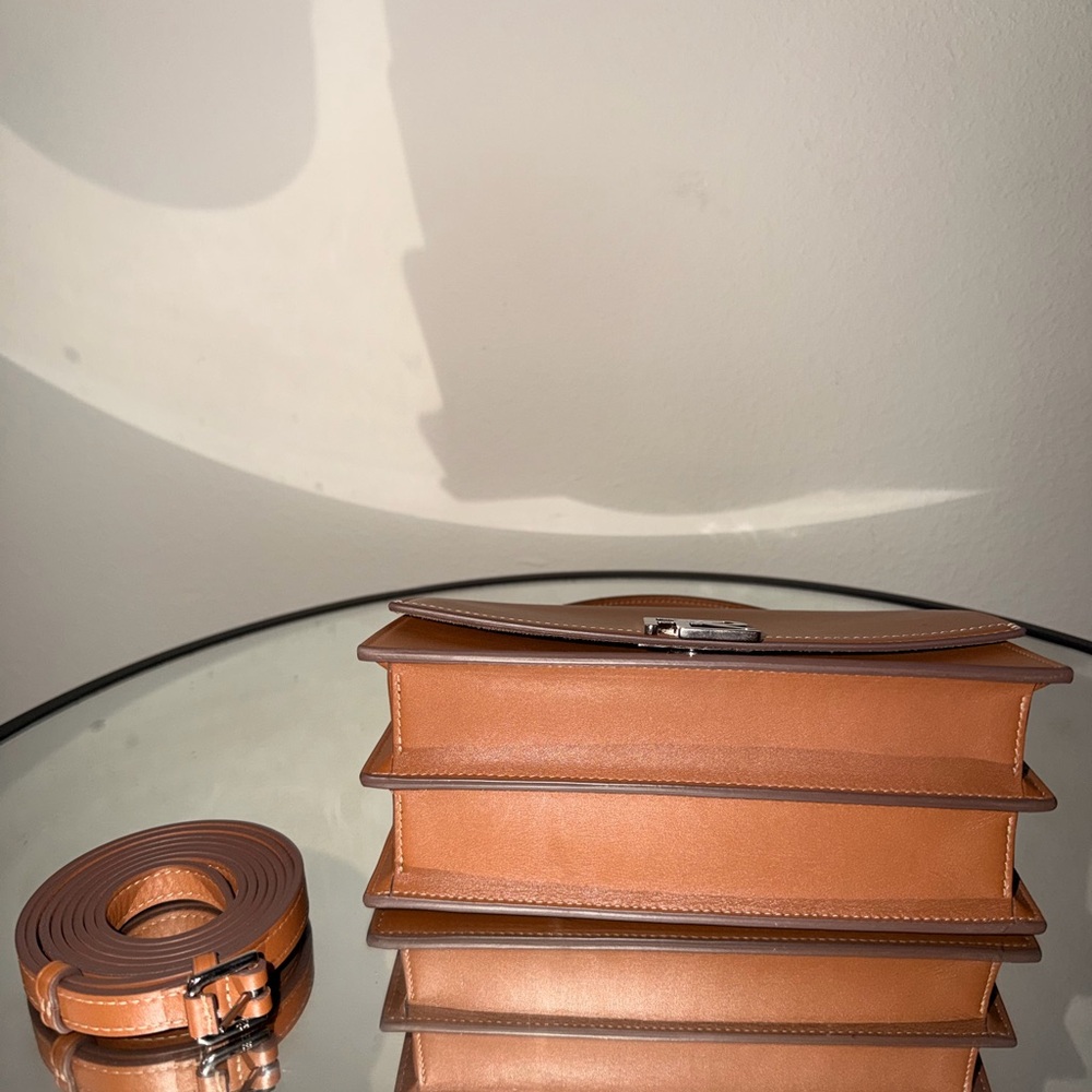 Brown Leather Top-Handle Crossbody Bag - Picture 5 of 6